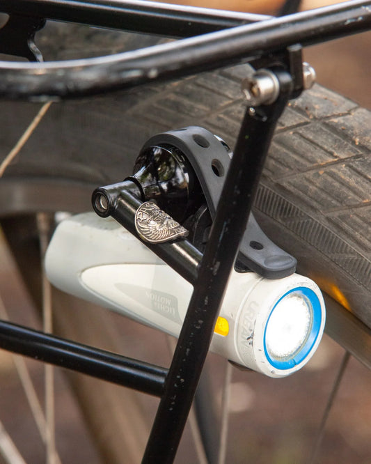 Paul Gino Light Mount
